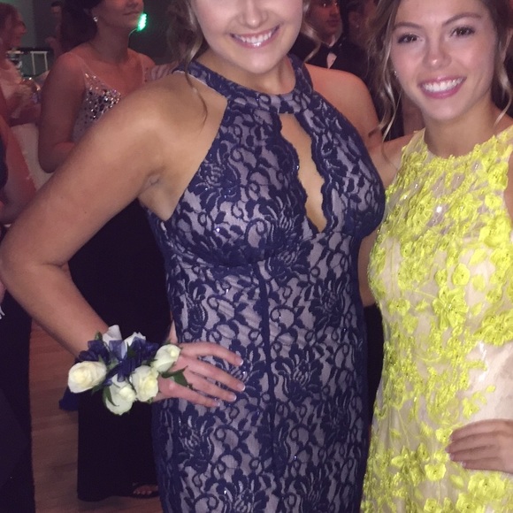 Navy blue lace prom dress - Picture 3 of 3